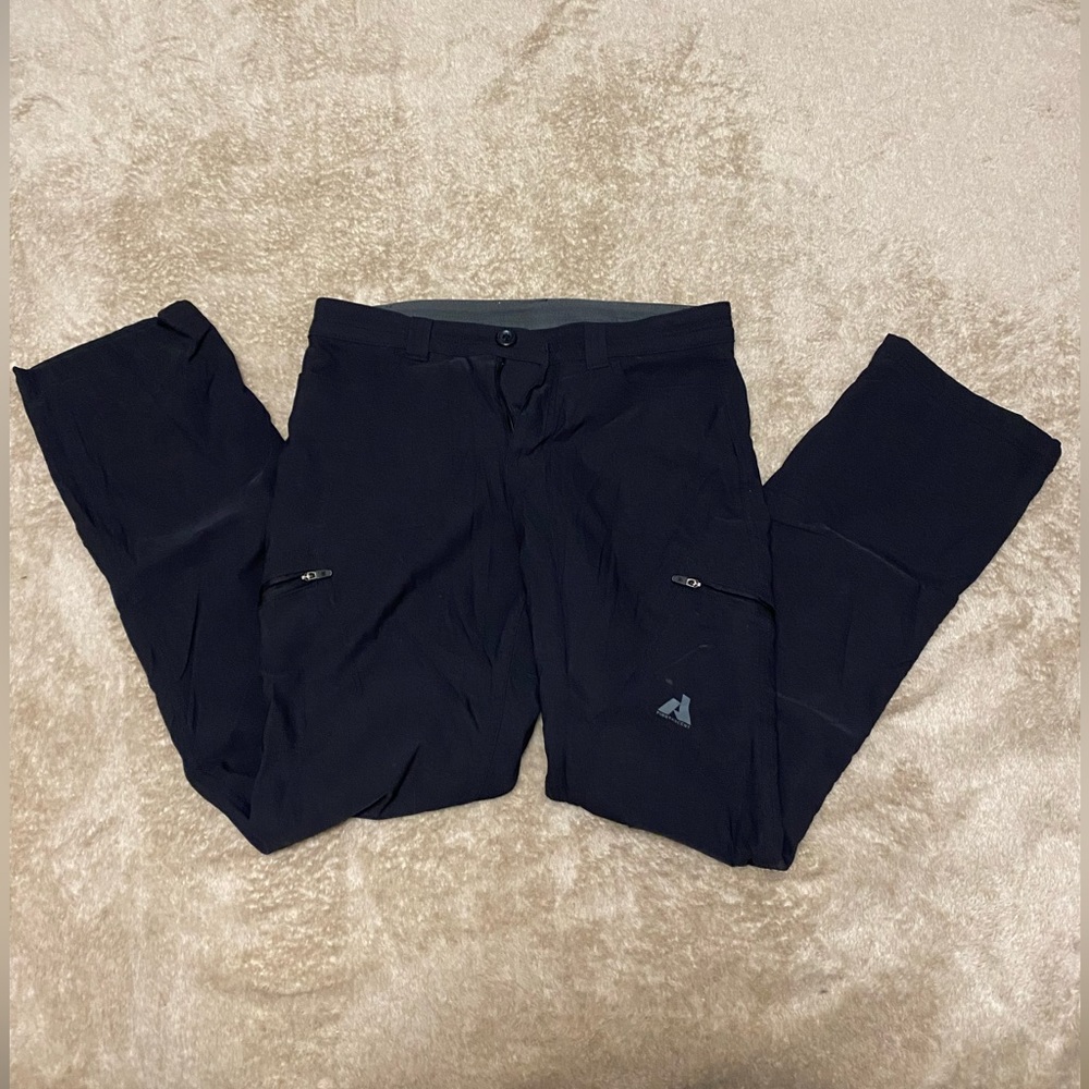 Size 6 insulated Eddie Bauer Pants